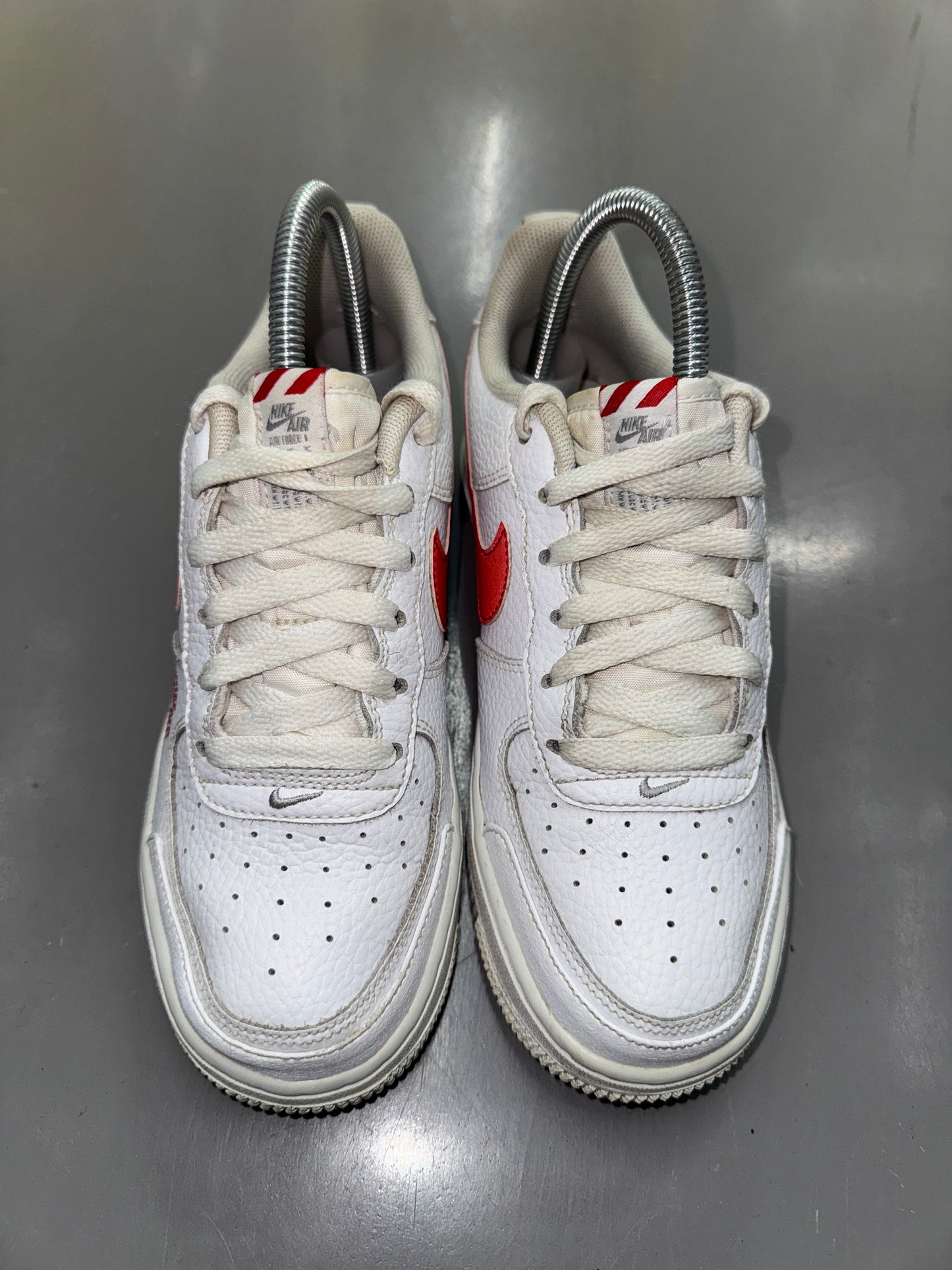 🔥 Nike Air Force 1 One Red & White - RRP £120 - Size 4