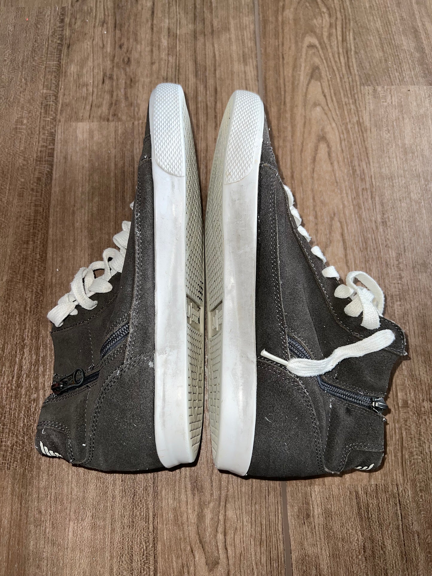 🔥 Armani Jeans Trainers - RRP £240 - Size Uk 8