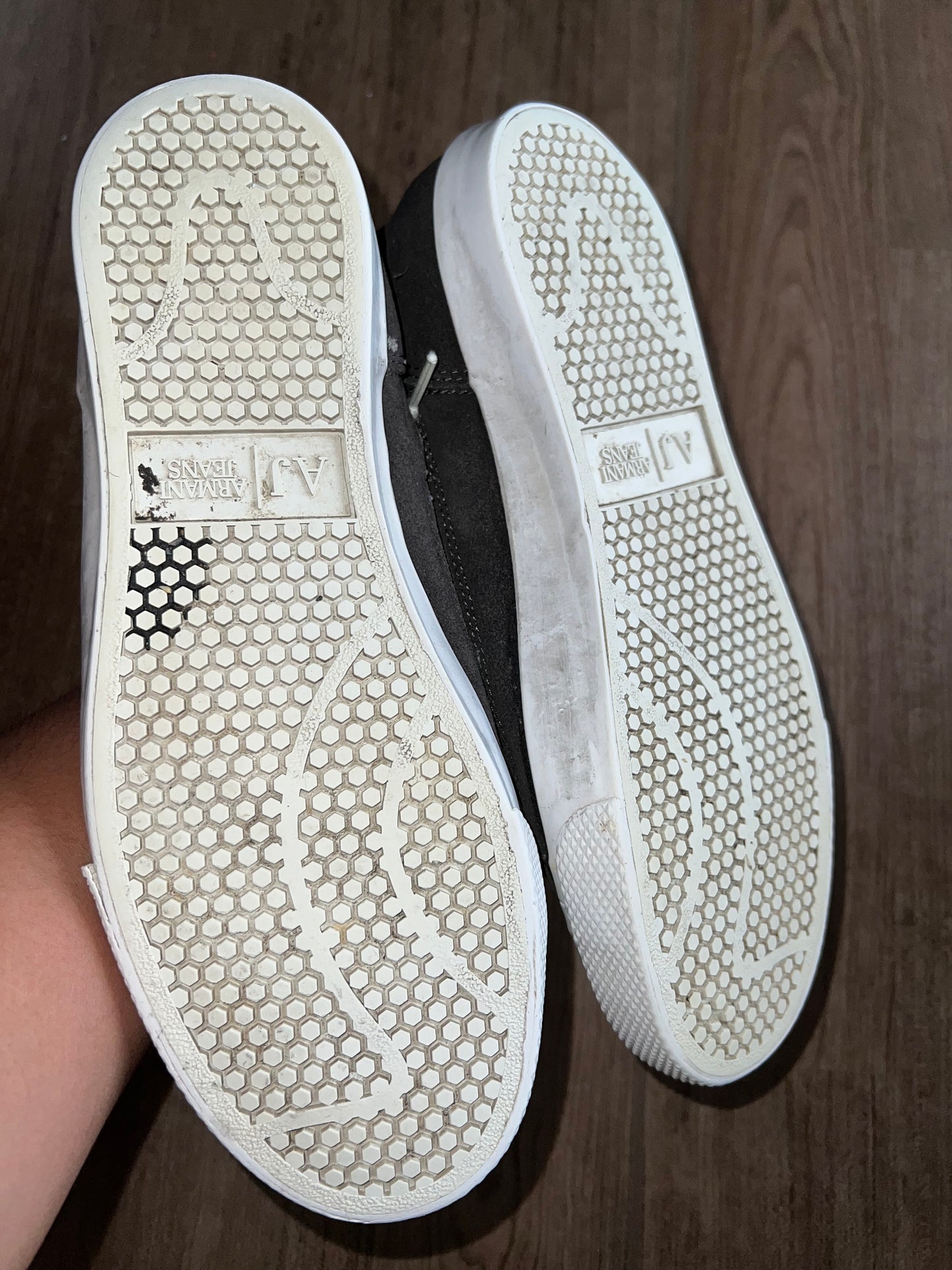 🔥 Armani Jeans Trainers - RRP £240 - Size Uk 8