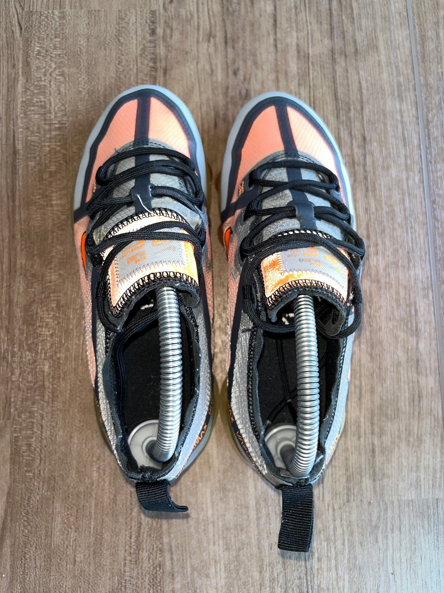 🔥 Nike Air Vapormax Plus Orange & Black - RRP £220 - Size Uk 4
