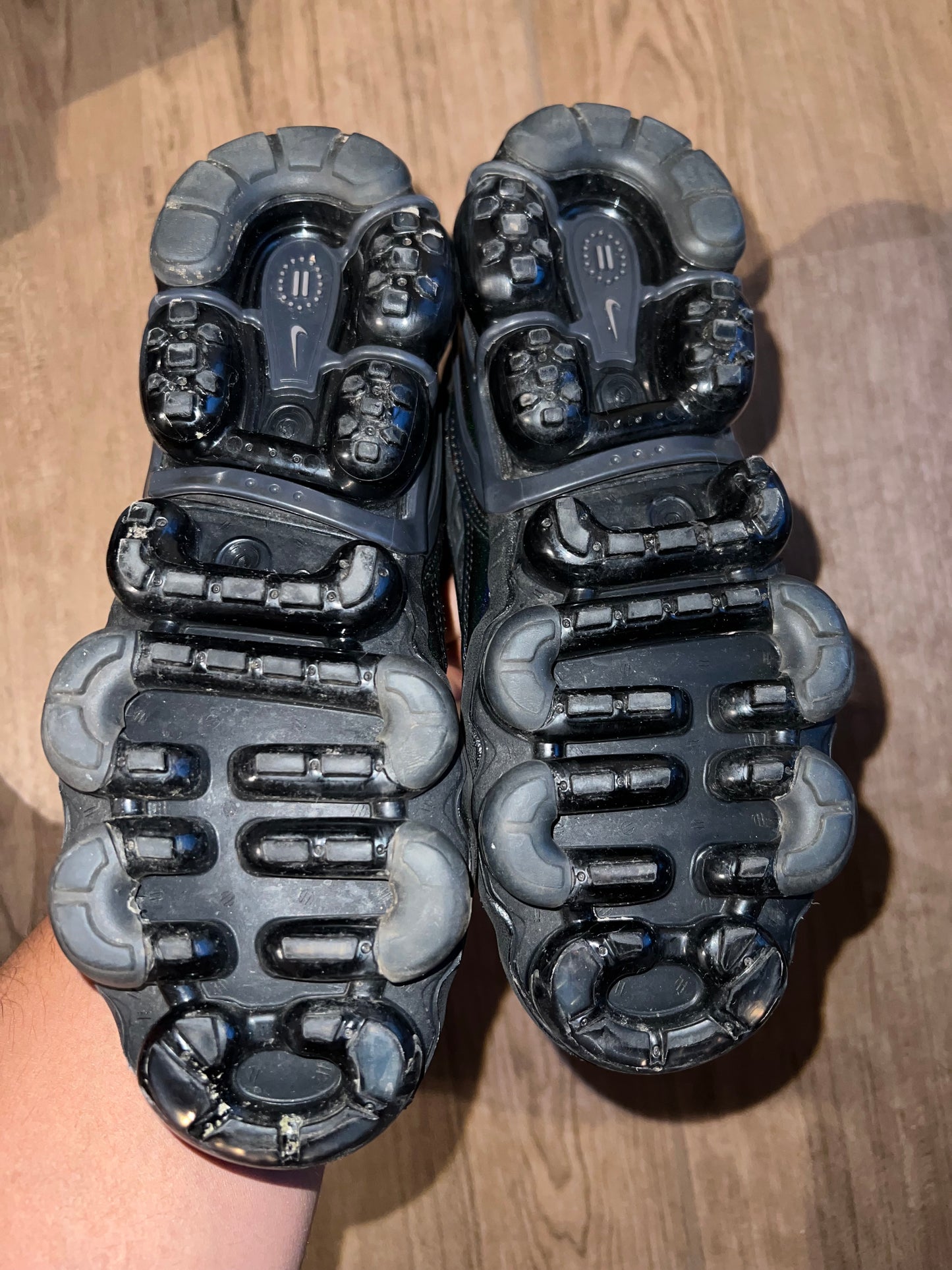 🔥 Nike Air Vapormax 360 Black Supreme - RRP £250 - Size Uk 5
