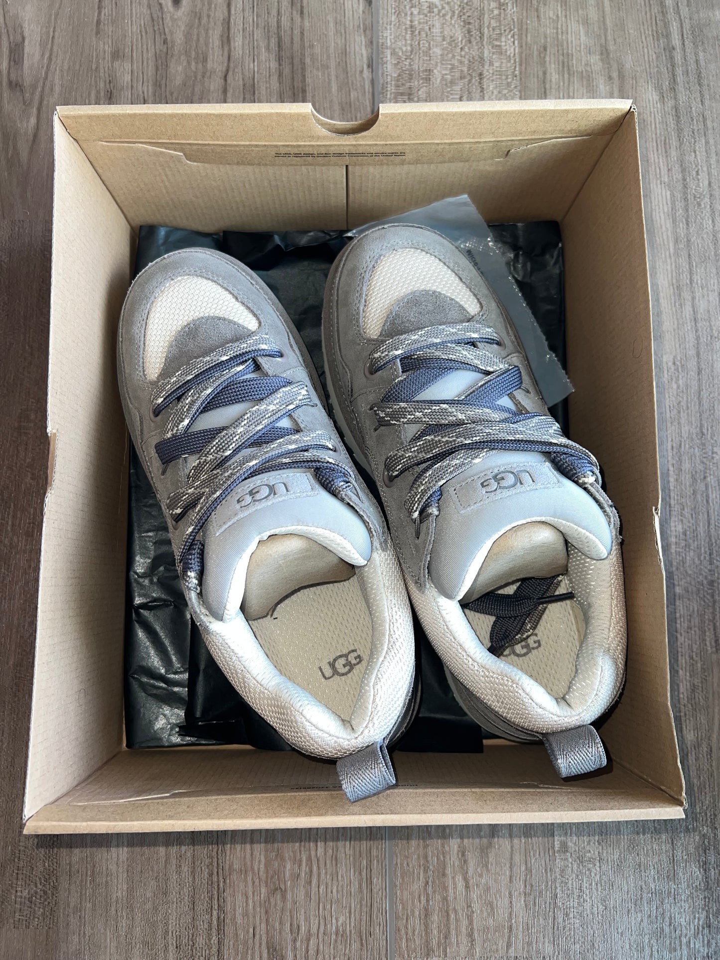 🔥 Ugg M Low LowMel Grey Suede - RRP £140 - Size Uk 10