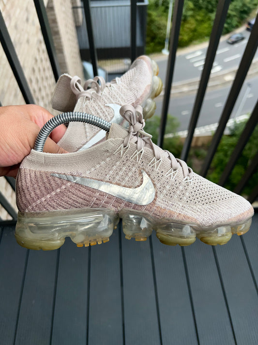 🔥 Nike Air Vapormax Flyknit Rose & Silver - RRP £190 - Size Uk 4.5