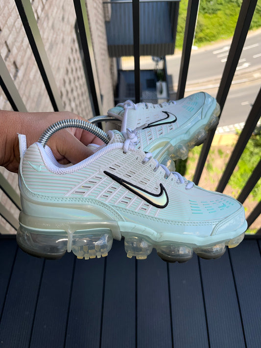 🔥 Nike Vapormax 360 Sky Blue  - RRP £250 - Size Uk 5.5