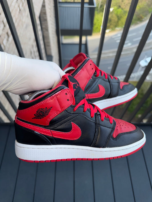 🔥 Nike Air Jordan 1 One Mids Red & Black - RRP £145 - Size Uk 5.5