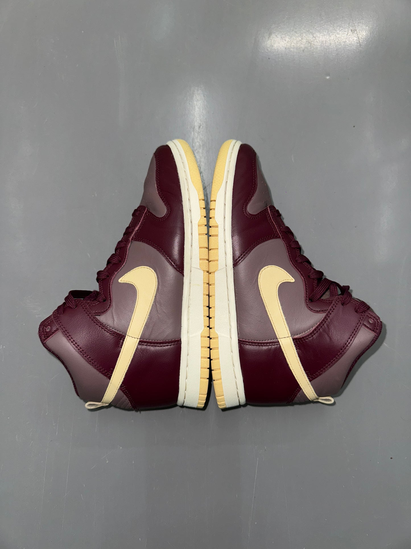 Nike Dunk High Burgundy - RRP £ 145 - Size Uk 4